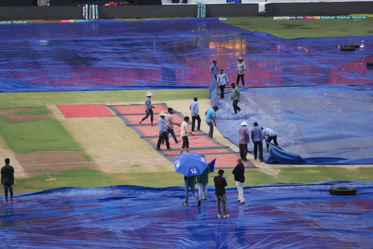 Gujarat's last match abandoned due to rain, SRH secure qualification for playoffs